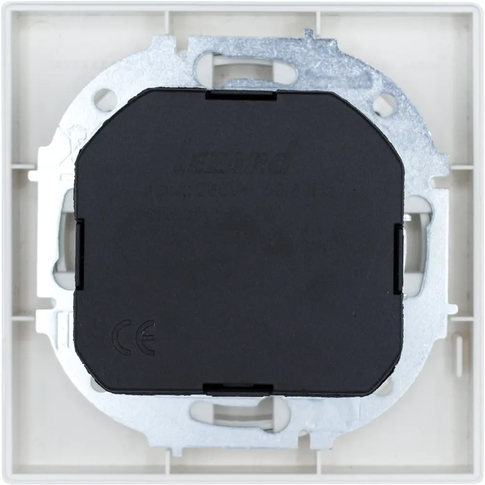 Розетка USB встраиваемая Osen с заземлением цвет белый LEZARD STLM-2049070 - Вид №6