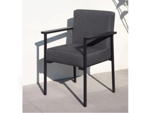 Мягкий садовый стул с подлокотниками