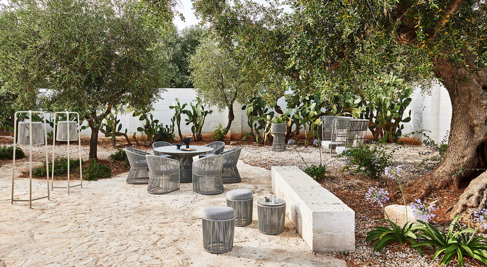 Круглый веревочный садовый столик Varaschin Tibidabo ARCH-00118136 - Вид №2