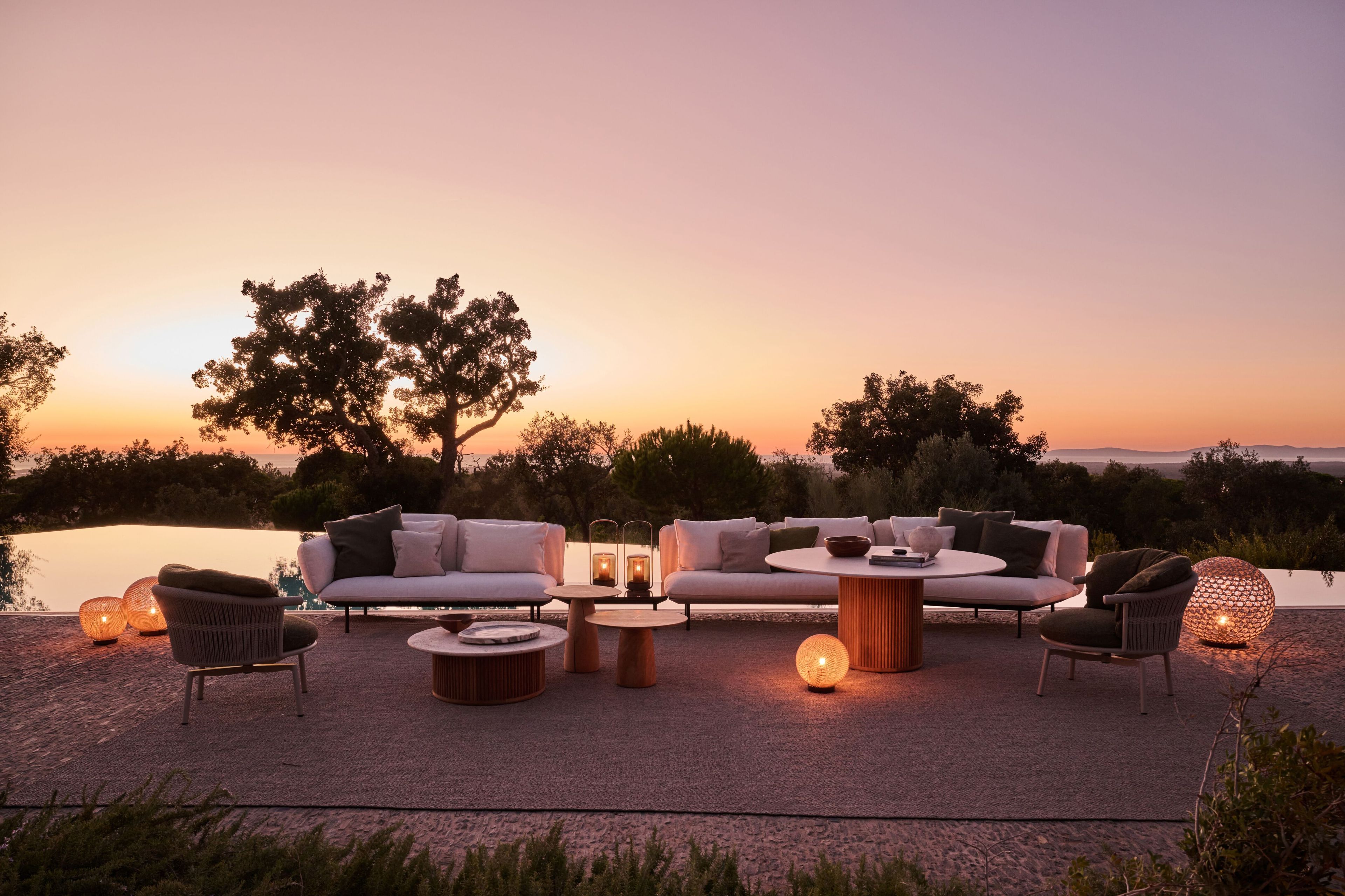 Полиэтиленовая светодиодная наружная настольная лампа TRIBÙ Monsieur Tricot ARCH-00017162 - Вид №6