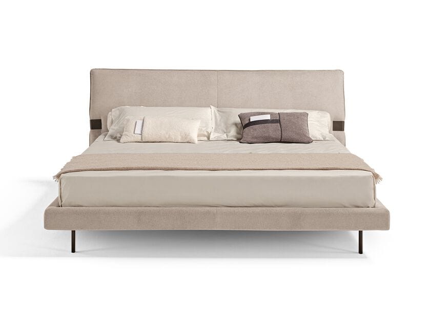 Кожаная двуспальная кровать с мягким изголовьем Max Divani ARCH-00115128 - Вид №1