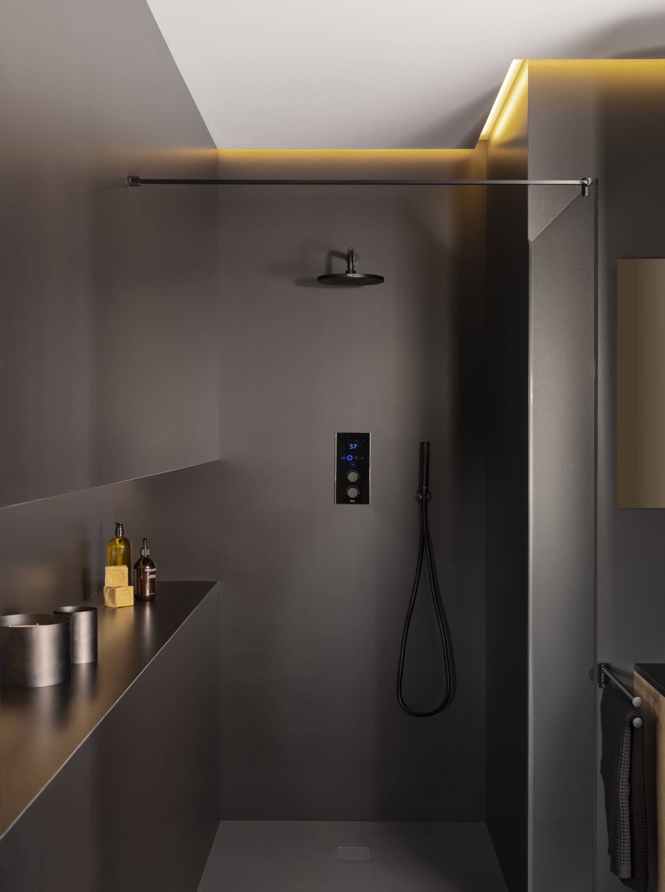 Термостатический встраиваемый душевой набор с насадкой для душа Roca SMART SHOWER 5D114AC00 ARCH-00050177 - Вид №2