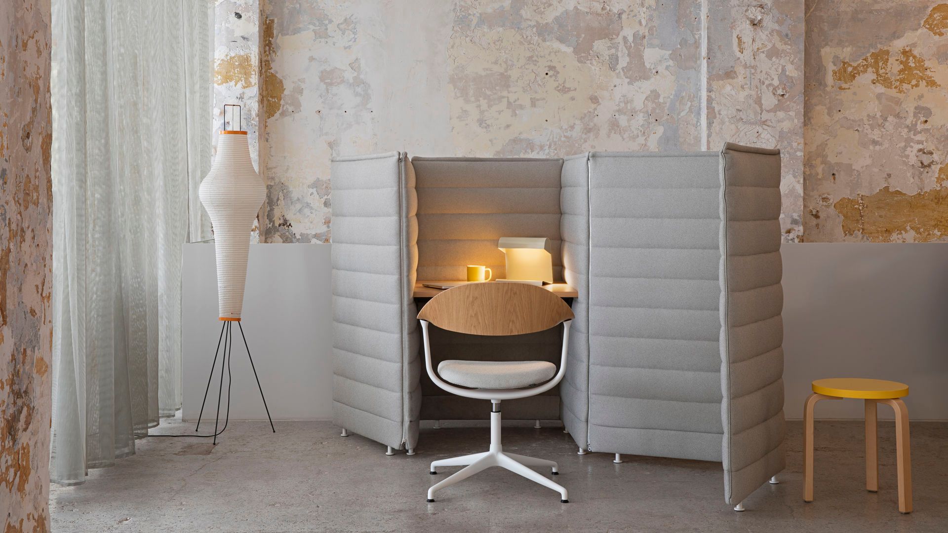 Светодиодная настольная лампа из листового металла In Stock Vitra ARCH-00063688