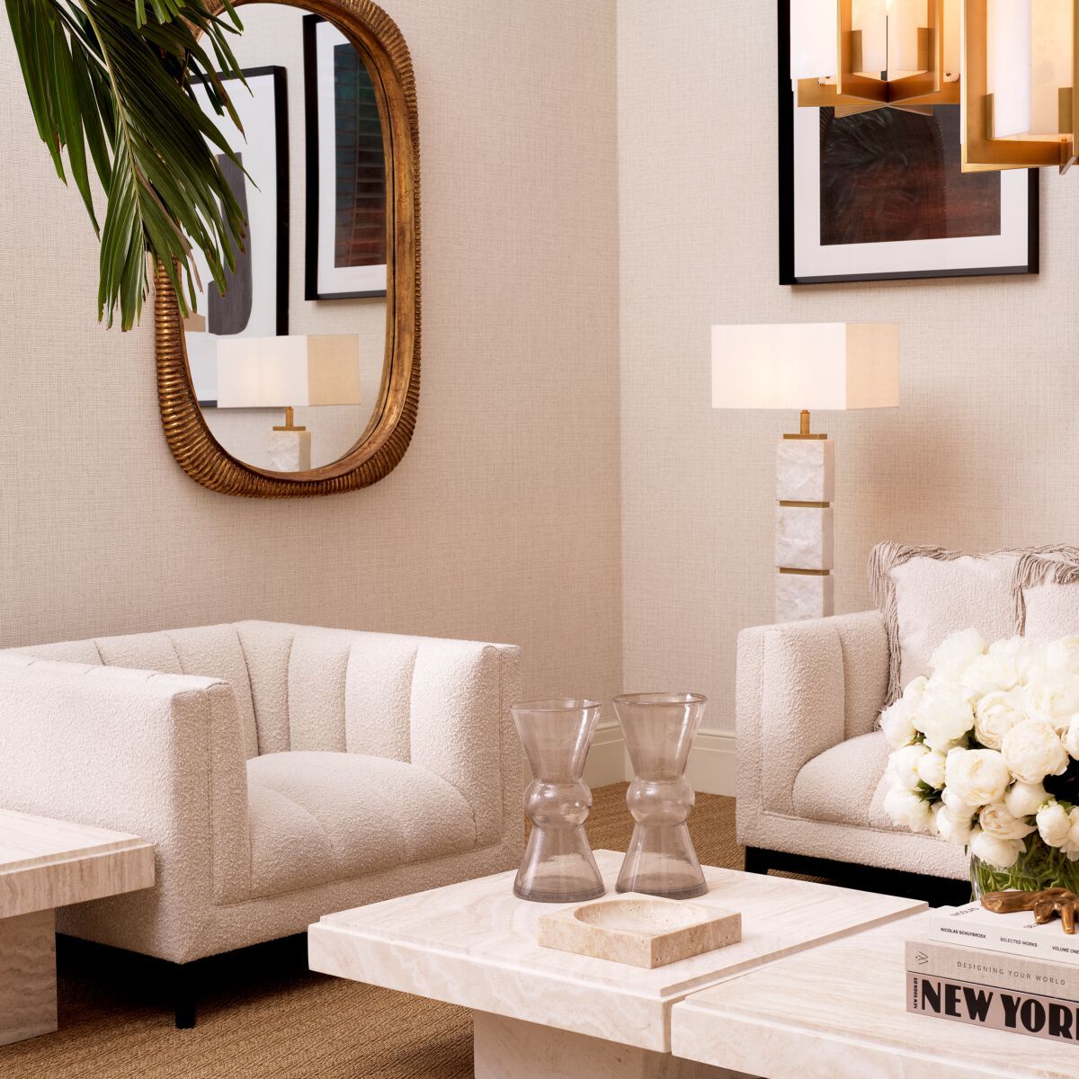 Овальное зеркало с золотой фольгой в рамке Eichholtz CASIMIR ARCH-00045597