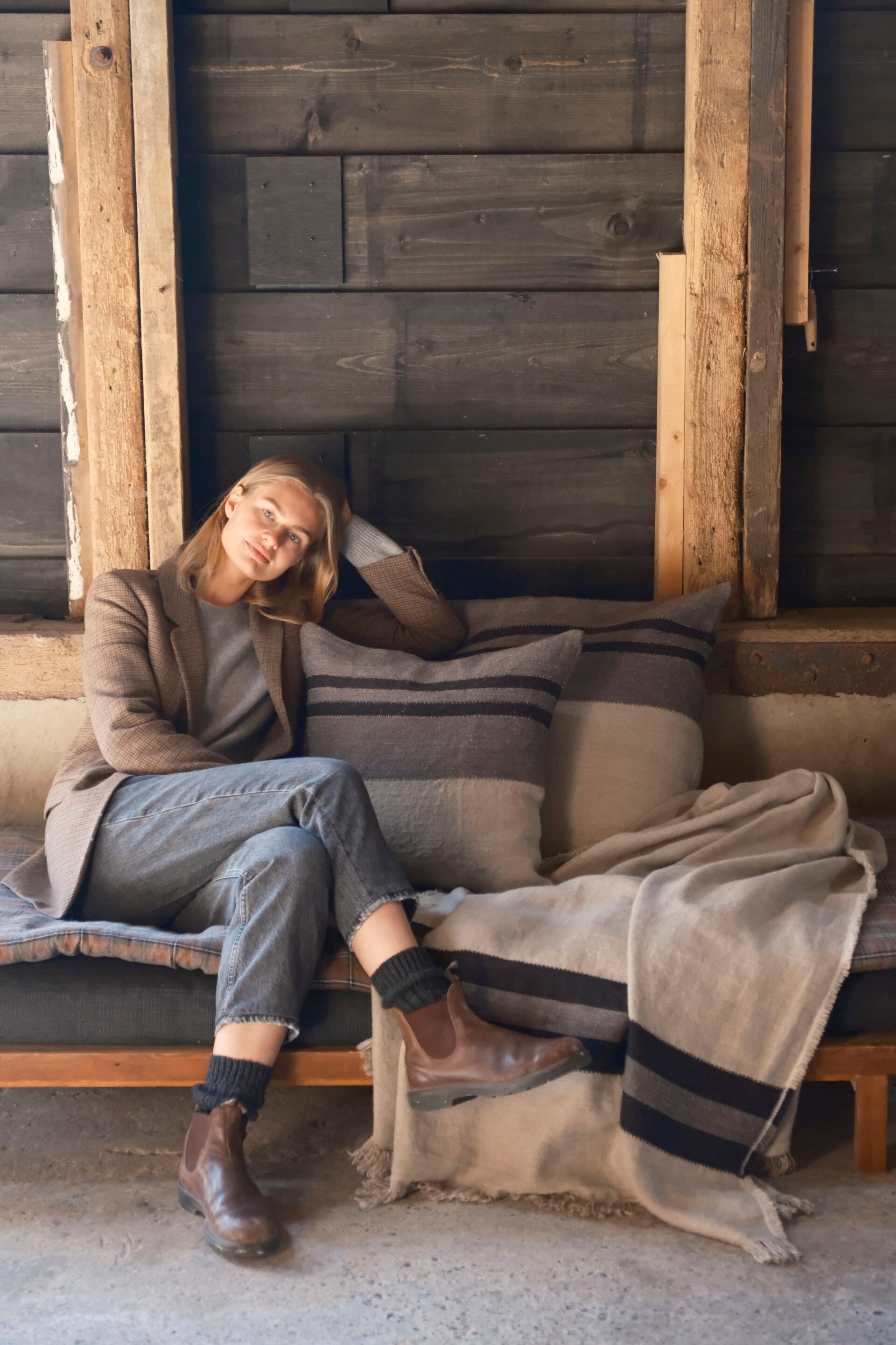 Льняное одеяло Libeco Home Black House Stripe ARCH-00039272 - Вид №5