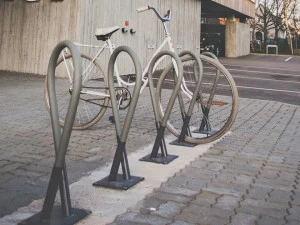 Väliala Стальная стойка для велосипедов