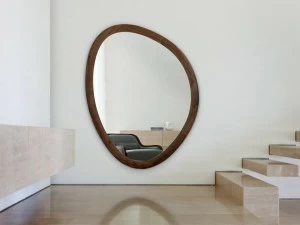 Porada Овальное зеркало в деревянной раме Iron