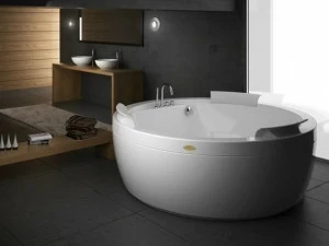 Jacuzzi® Круглая отдельно стоящая ванна в современном стиле