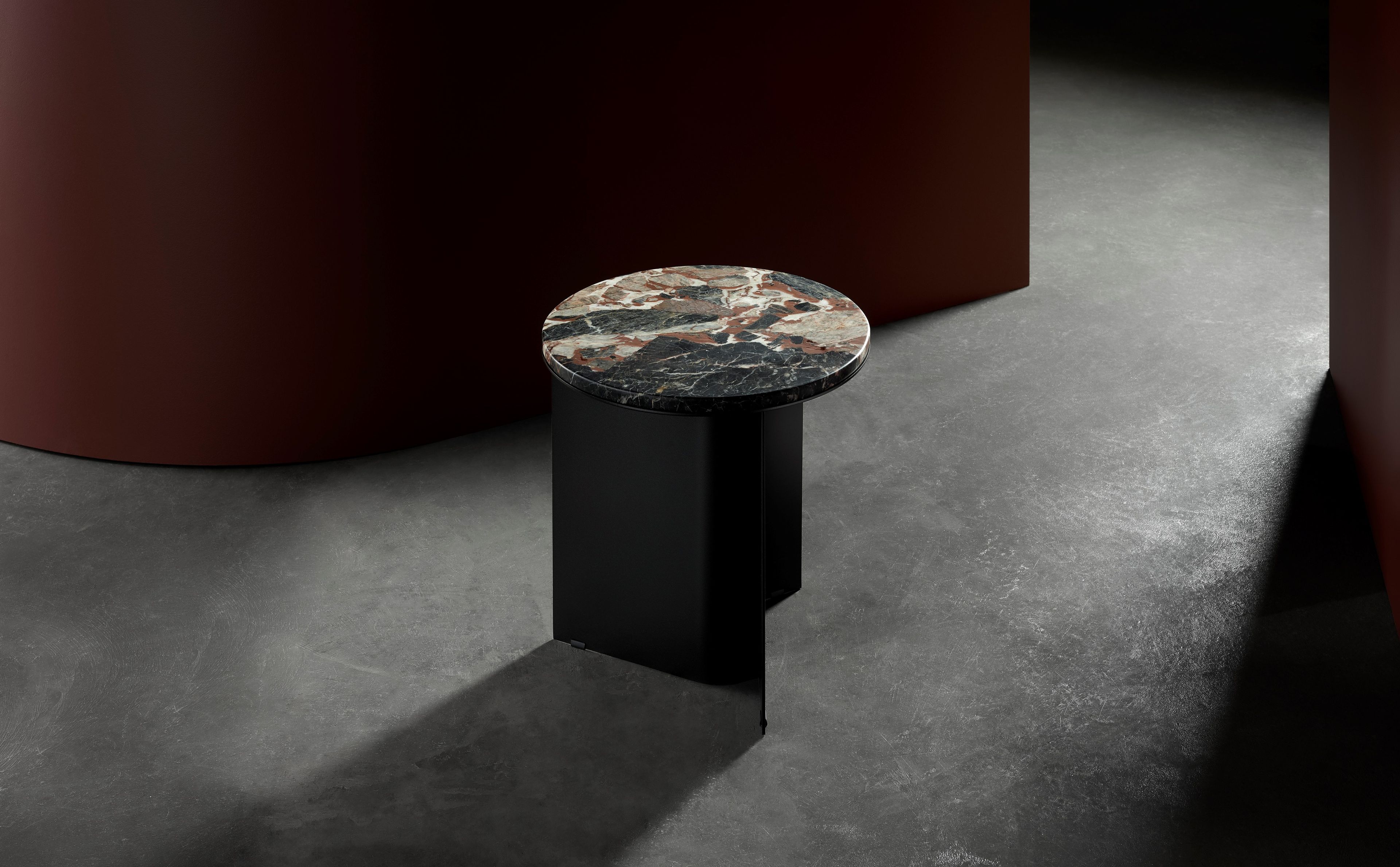 Круглый алюминиевый журнальный столик с мраморной столешницей Ross Gardam ARCH-00092354 - Вид №1