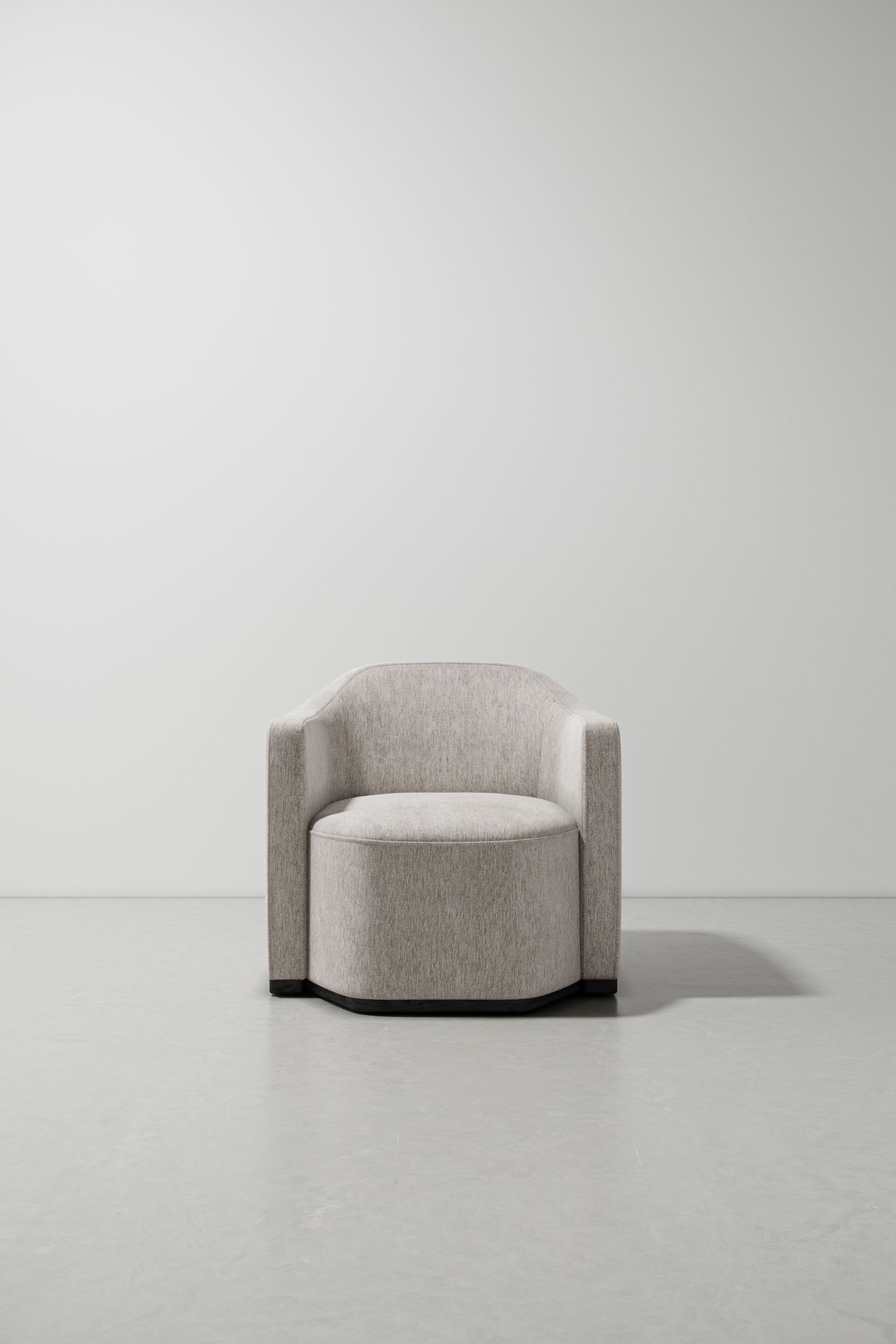 Тканевое кресло с подлокотниками District Eight Багуа ARCH-00066955 - Вид №3