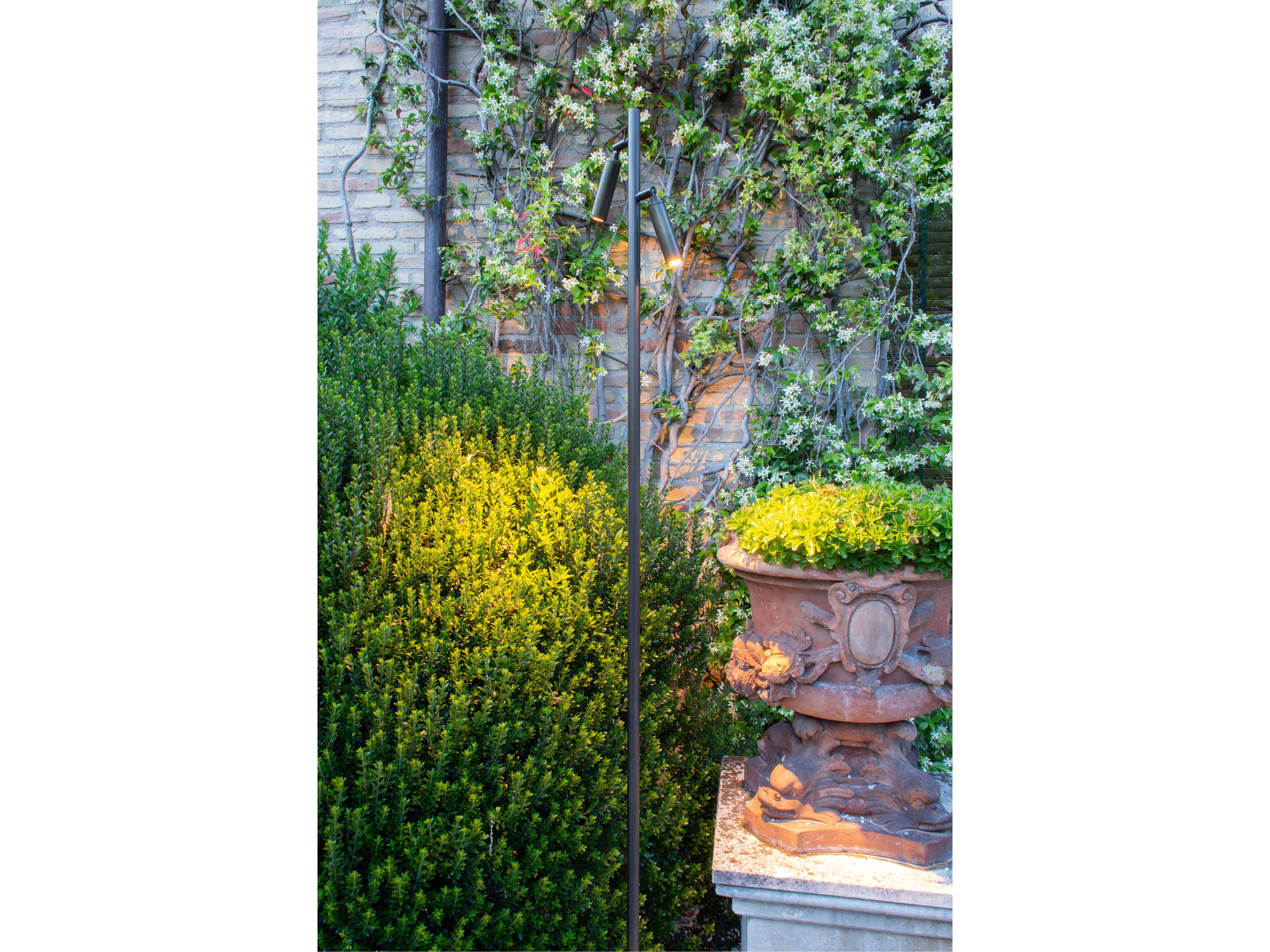 Регулируемый светодиодный наружный прожектор Renzo Serafini TWINS ARCH-00047910 - Вид №3