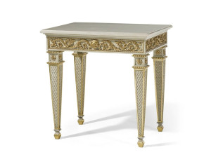 Лакированный журнальный столик с мраморной столешницей