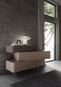 Модульный деревянный комод