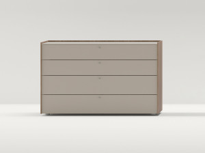 Облагороженный комод