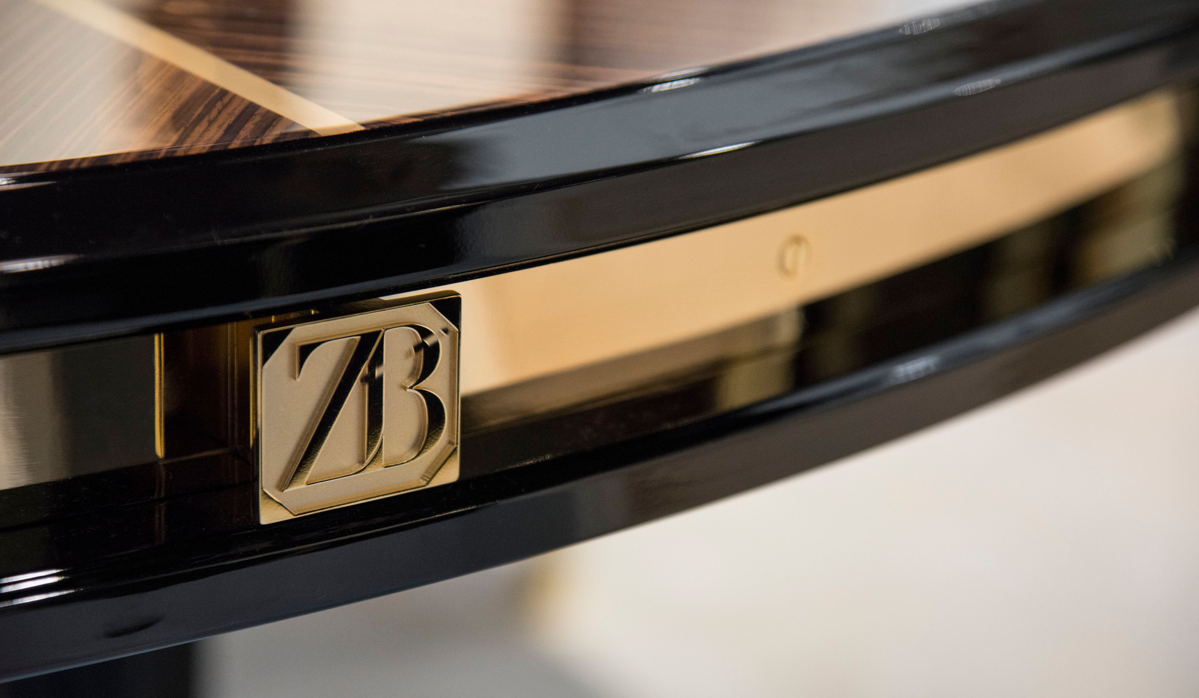 Круглый стол для гостиной из грецкого ореха BRUNO ZAMPA ARCH-00008995 - Вид №2