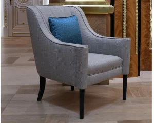 Arnaboldi Interiors Кресло из ткани с подлокотниками
