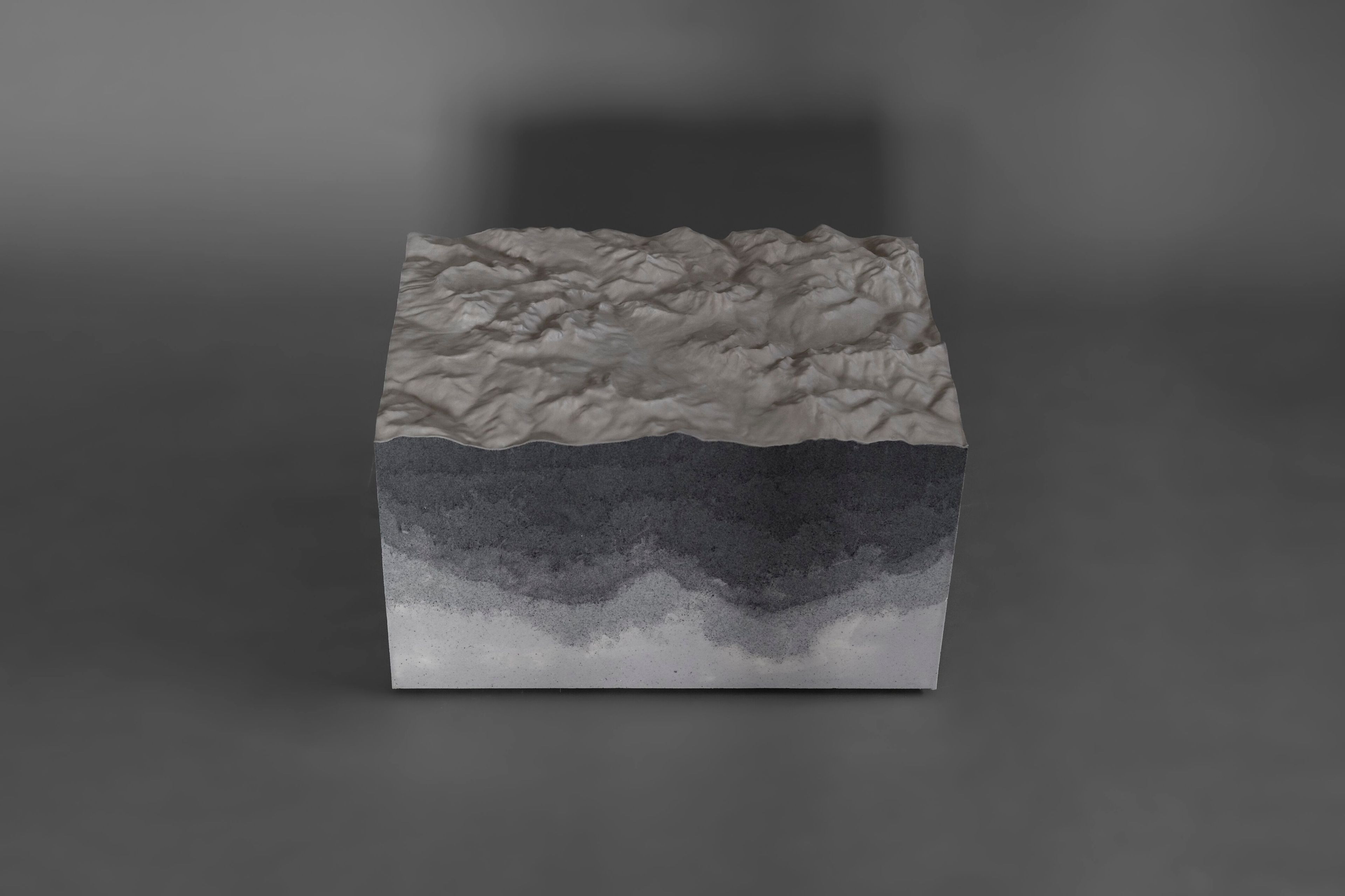 Низкий журнальный столик с бархатной подкладкой alcarol Geomorphic 2023 ARCH-00013525 - Вид №4