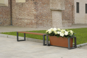 Стальная плантатор