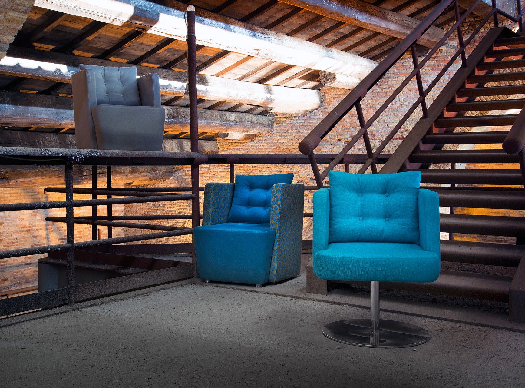 Вращающееся кресло Domingo Salotti Artibella ARCH-00148896 - Вид №1