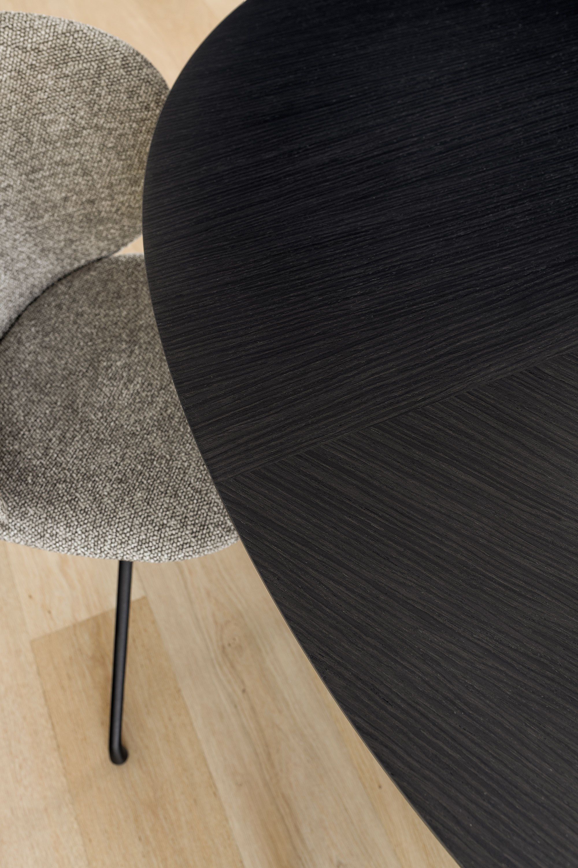 Овальный обеденный стол Kristalia Holo Pillar ARCH-00053540 - Вид №9