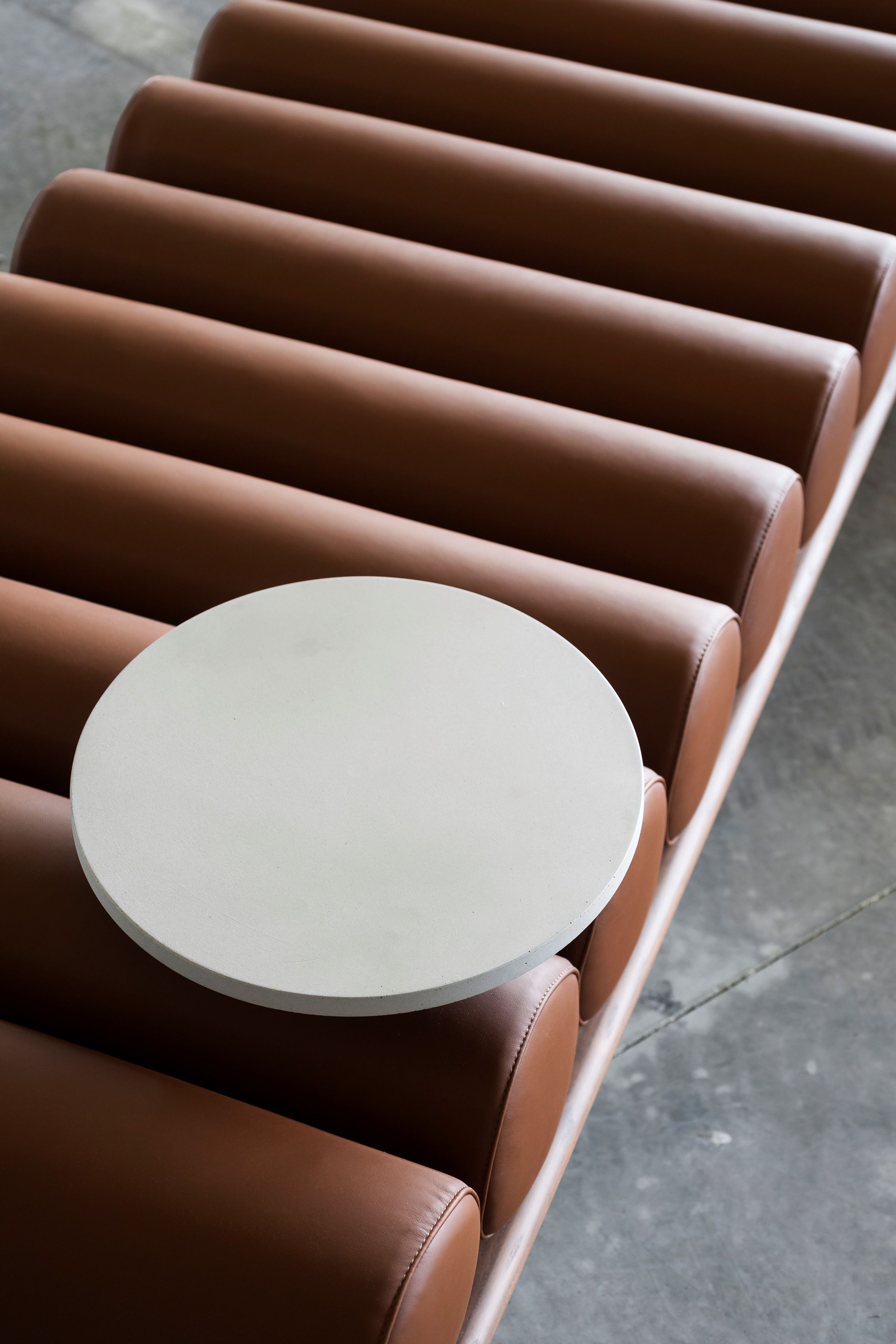 Кожаный Dormeuse Tacchini Five to nine ARCH-00117025 - Вид №15