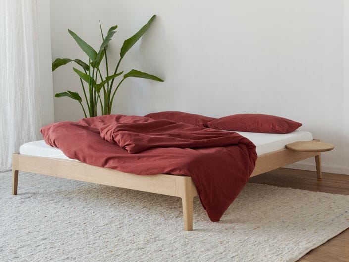 Деревянная двуспальная кровать Noah Living белье ARCH-00103819 - Вид №3