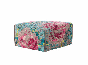 Шерстяной пуф