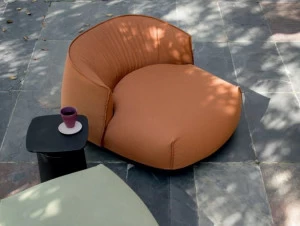 Kristalia Садовое кресло Sunbrella® с подлокотниками Brioni outdoor