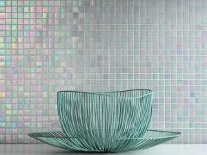 Mosaico+ Переливающаяся стеклянная мозаика на поверхности Colore