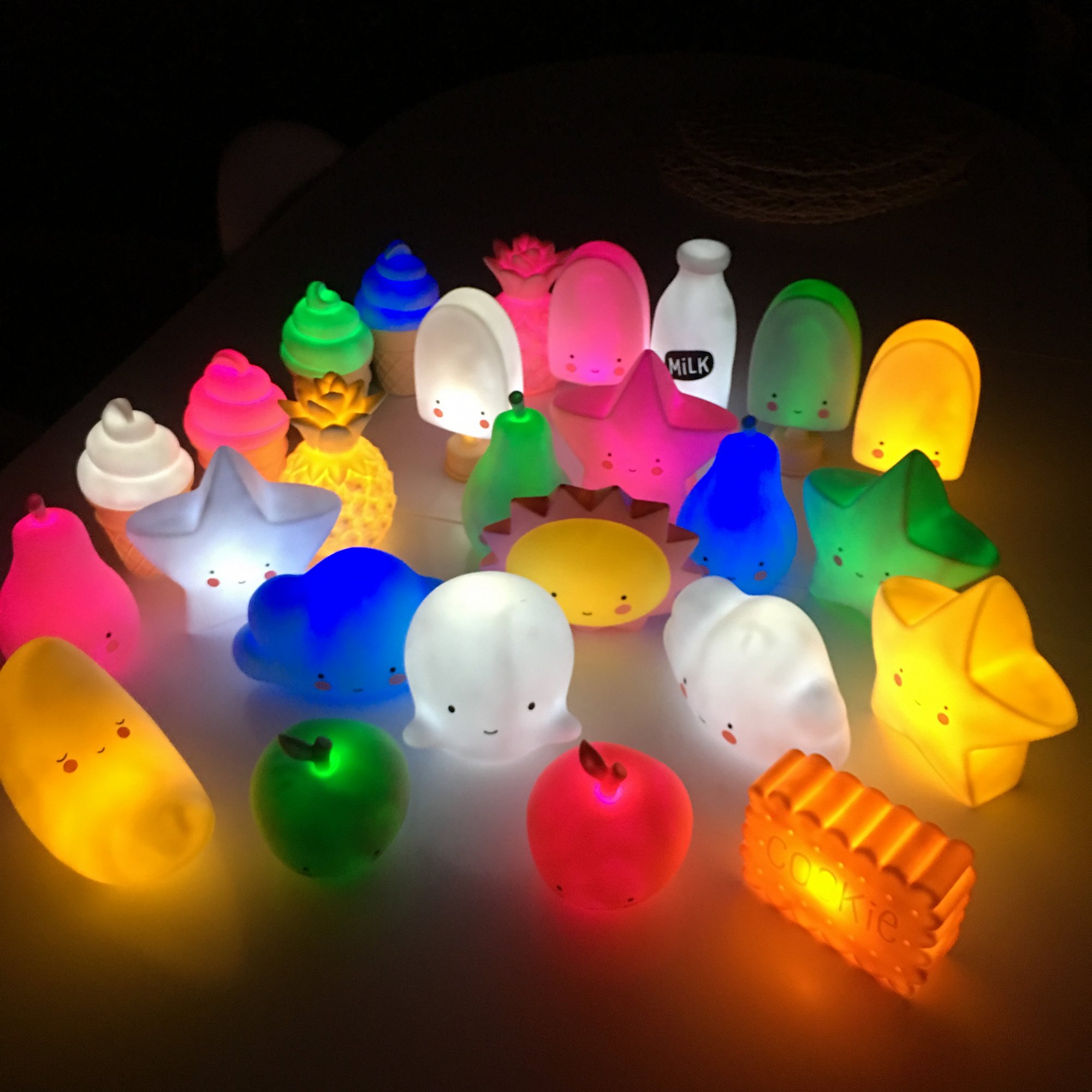 Ночник детский White Ice Cream LITTLE LOVELY COMPANY  281729 Белый;желтый Santreyd  - Вид №4