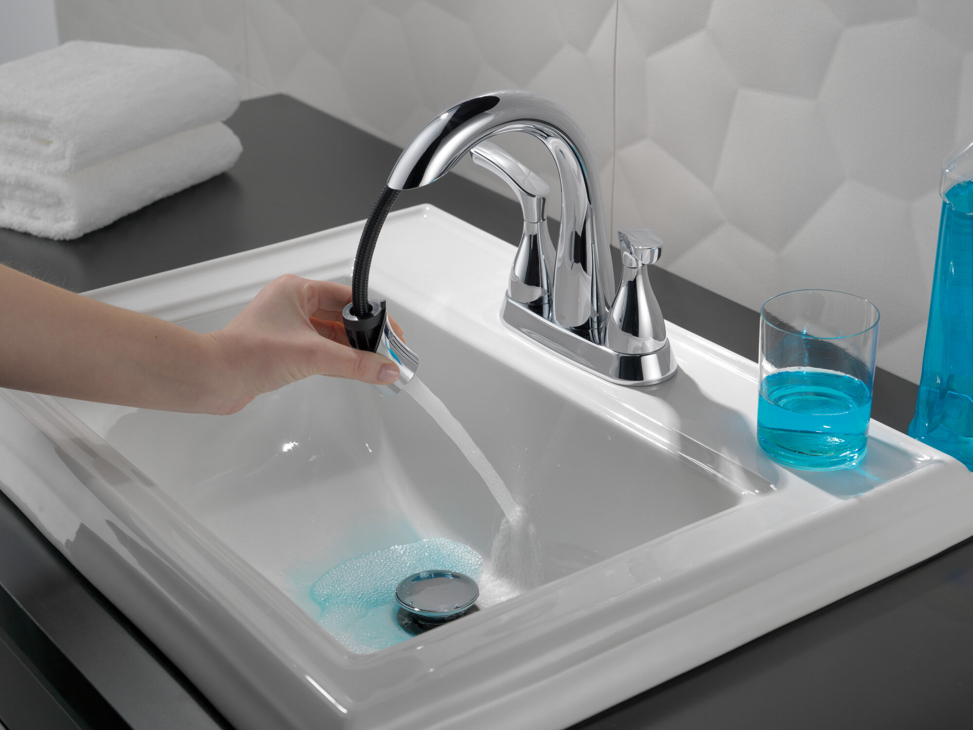 25765LF-PD Смеситель для ванной комнаты с двумя ручками Delta Faucet Broadmoor Хром  - Вид №6