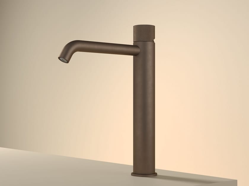 Смеситель для раковины из латуни Hotbath Guy ARCH-00055169