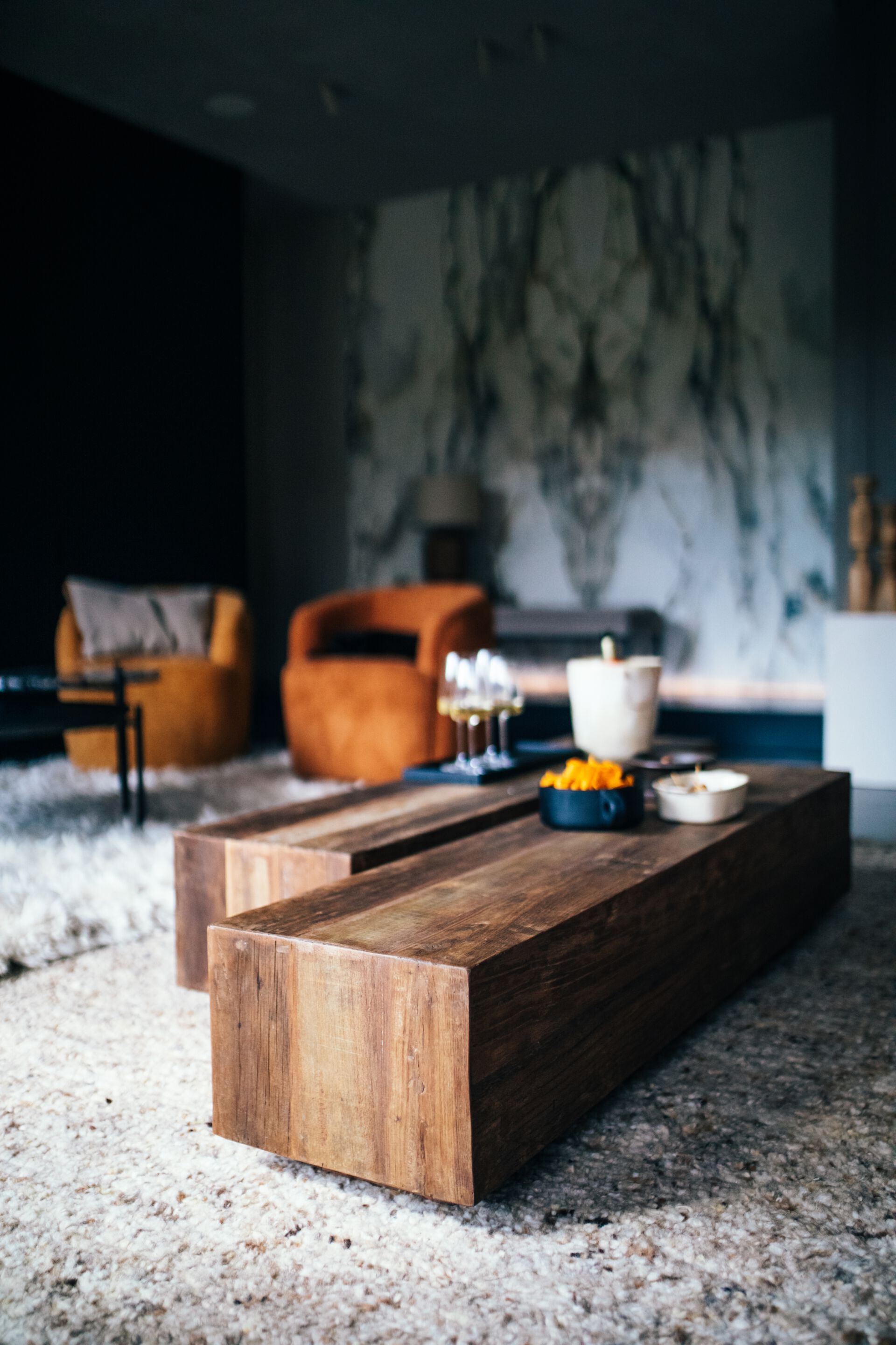 Мелиорированный деревянный низкий прямоугольный журнальный столик POMAX TEMBA ARCH-00013761 - Вид №2