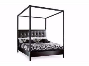 Кровать с балдахином с мягким изголовьем