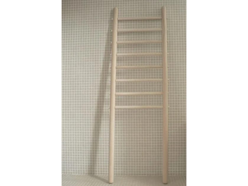 Деревянный напольный держатель для полотенец Temps Libre E2 ARCH-00066584