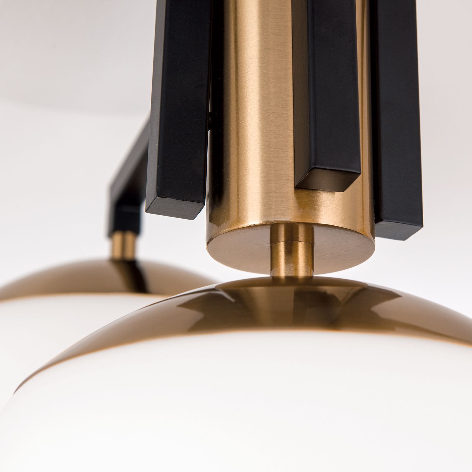 Потолочный светильник из опалового стекла Orion Josephine ARCH-00073659 - Вид №1