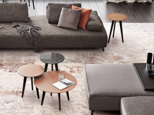 Круглый кожаный журнальный столик