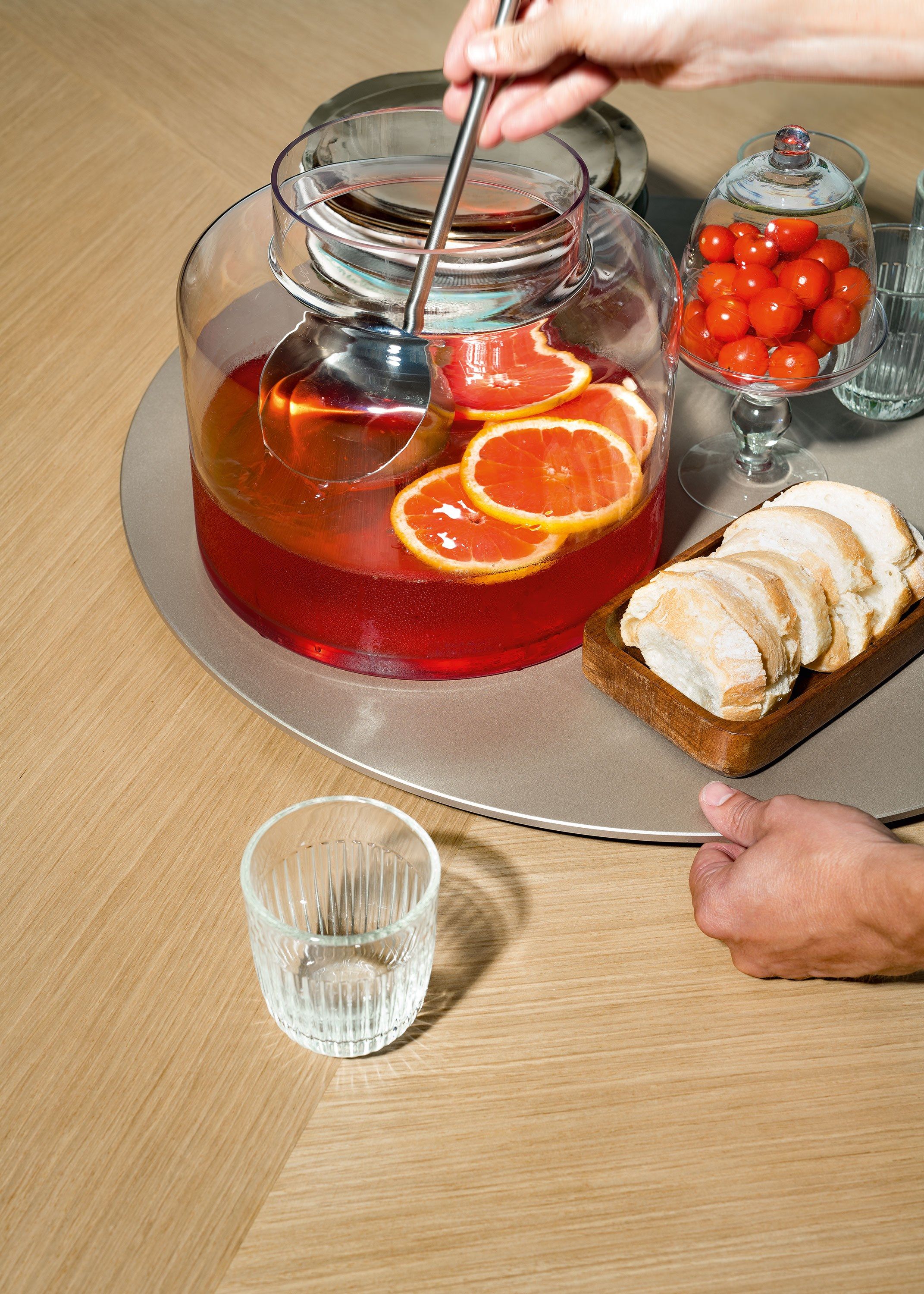 Круглый обеденный стол Kristalia Holo Pillar ARCH-00062353 - Вид №4