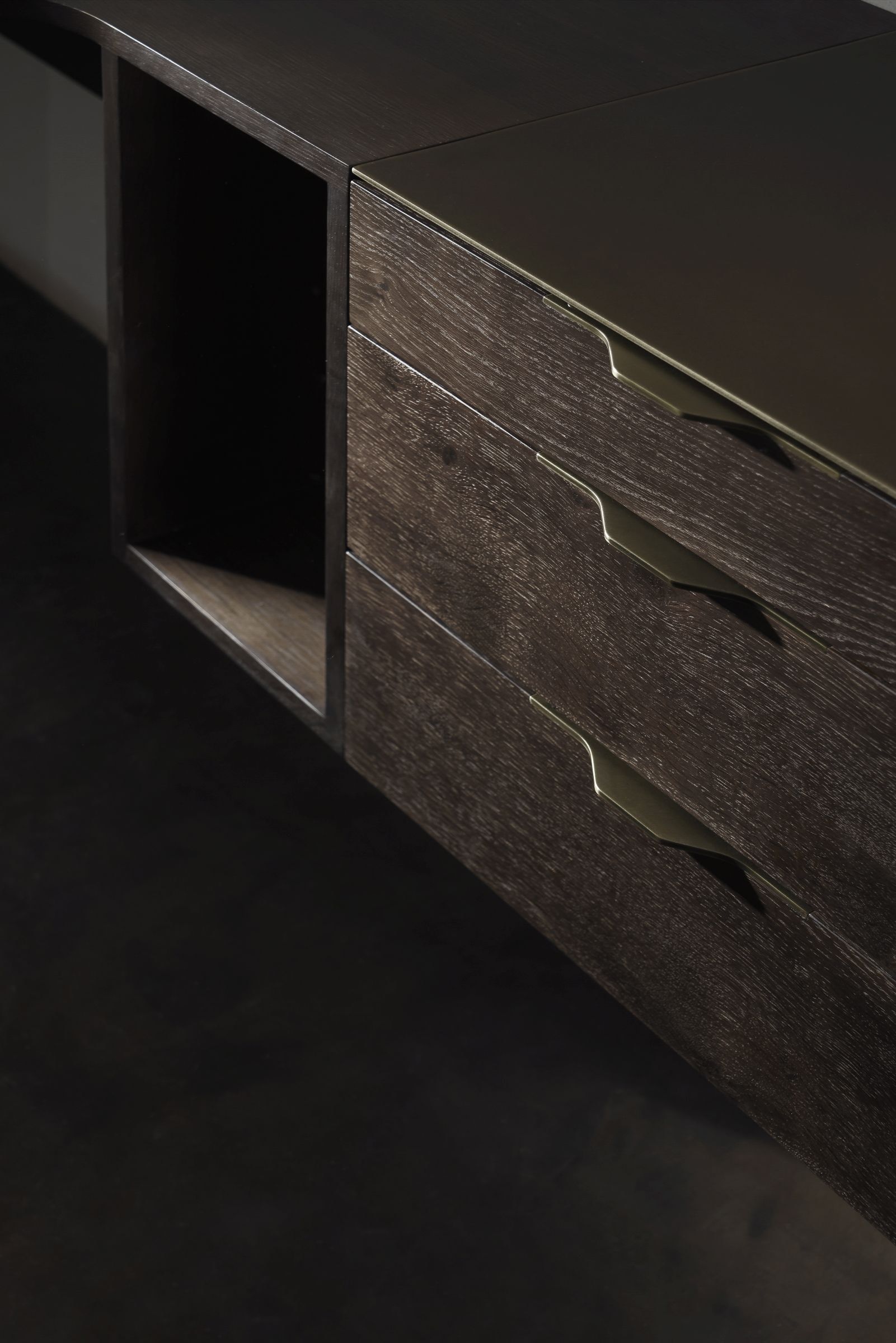 Горизонтальный настенный шкаф из дуба с ящиками District Eight Drift ARCH-00103861 - Вид №7