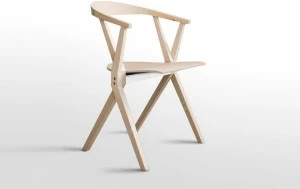 BD Barcelona Design Складной деревянный стул с подлокотниками Extrusions