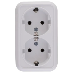 Розетка двойная накладная Makel SivaUstu с заземлением, цвет белый