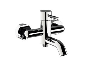 Настенный однорычажный смеситель для ванны