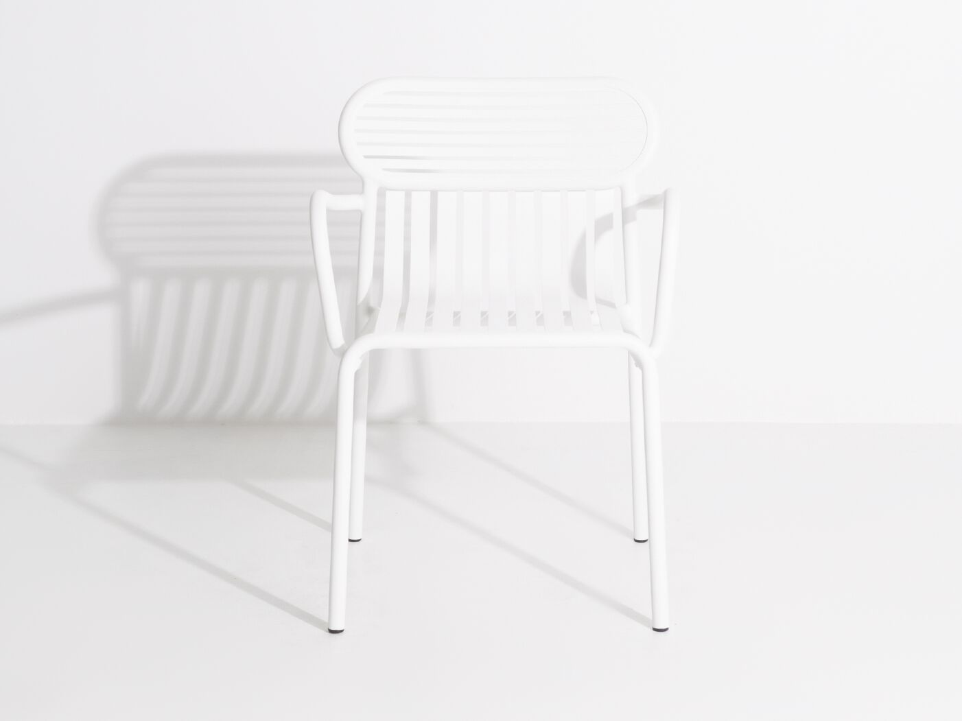 Алюминиевый штабелируемый стул с порошковым покрытием с подлокотниками Petite Friture выходные ARCH-00096326 - Вид №13