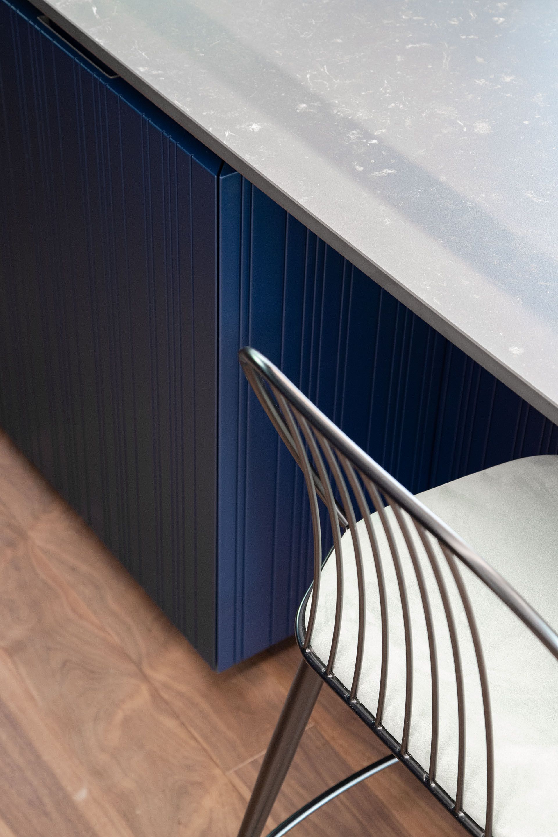 Угловая кухня с центральным островом и обшивкой TM Italia Cucine ARCH-00037367 - Вид №5