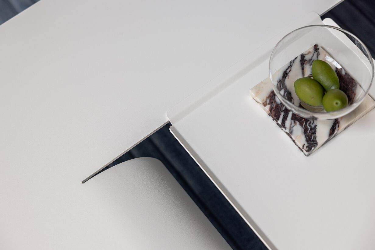 Низкий журнальный столик из листового металла Metallbude CUT ARCH-00111188 - Вид №44