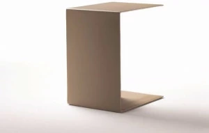 Flexform Журнальный столик из металла, обтянутый кожей