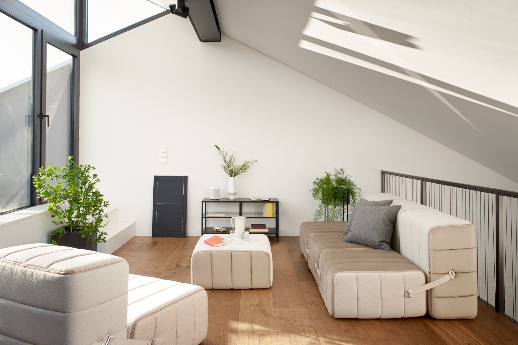 Модульный угловой диван из ткани AMBIVALENZ Curt ARCH-00083106 - Вид №76