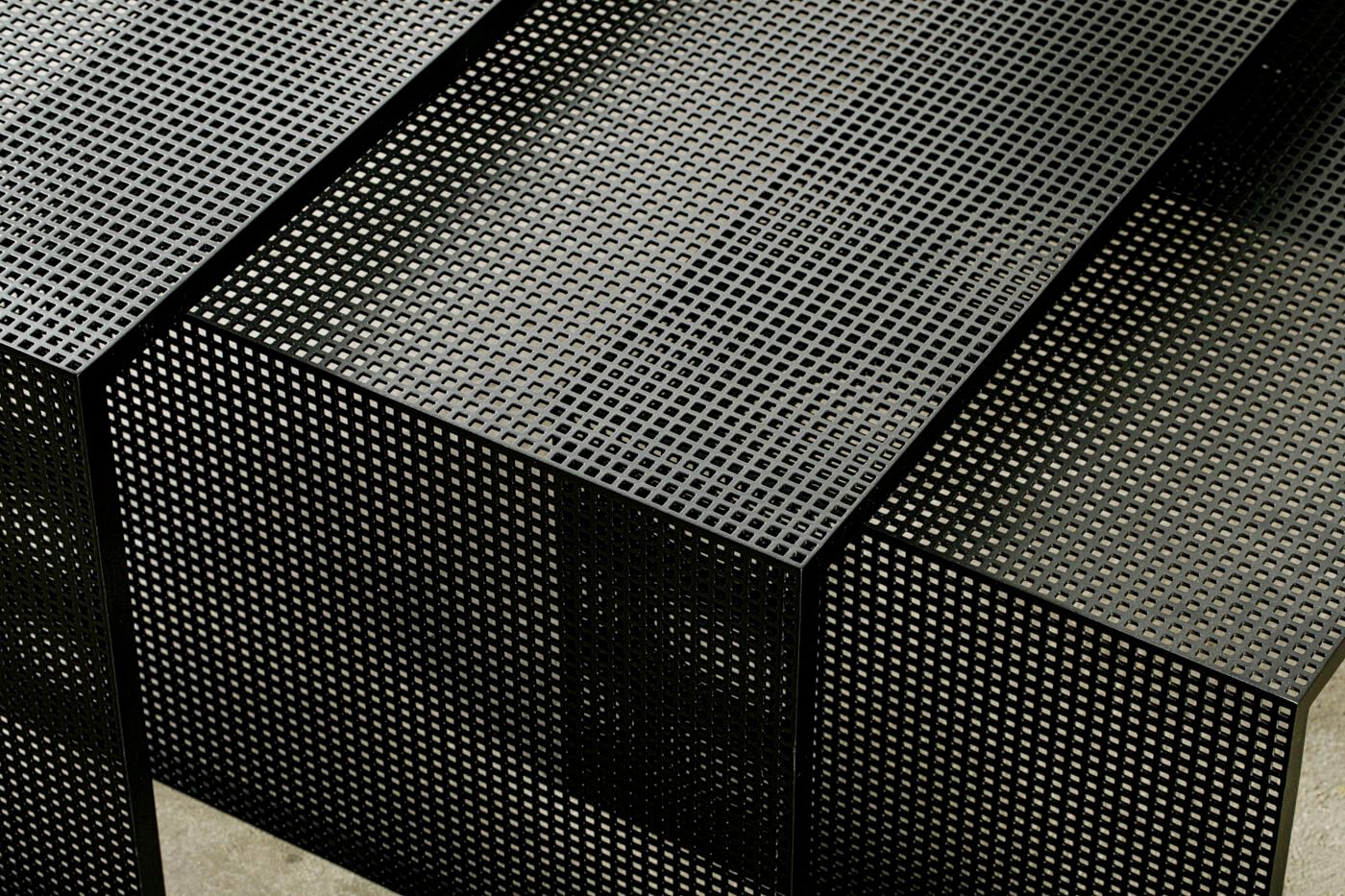 Перфорированный металлический прямоугольный журнальный столик Ripa DENTRO ARCH-00147179 - Вид №5