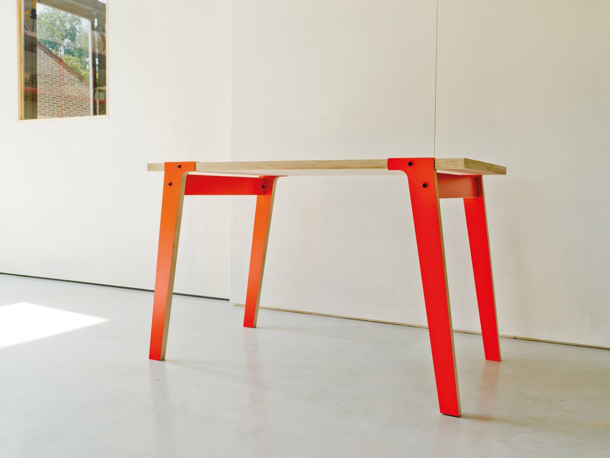 Прямоугольный деревянный обеденный стол rform ARCH-00007362