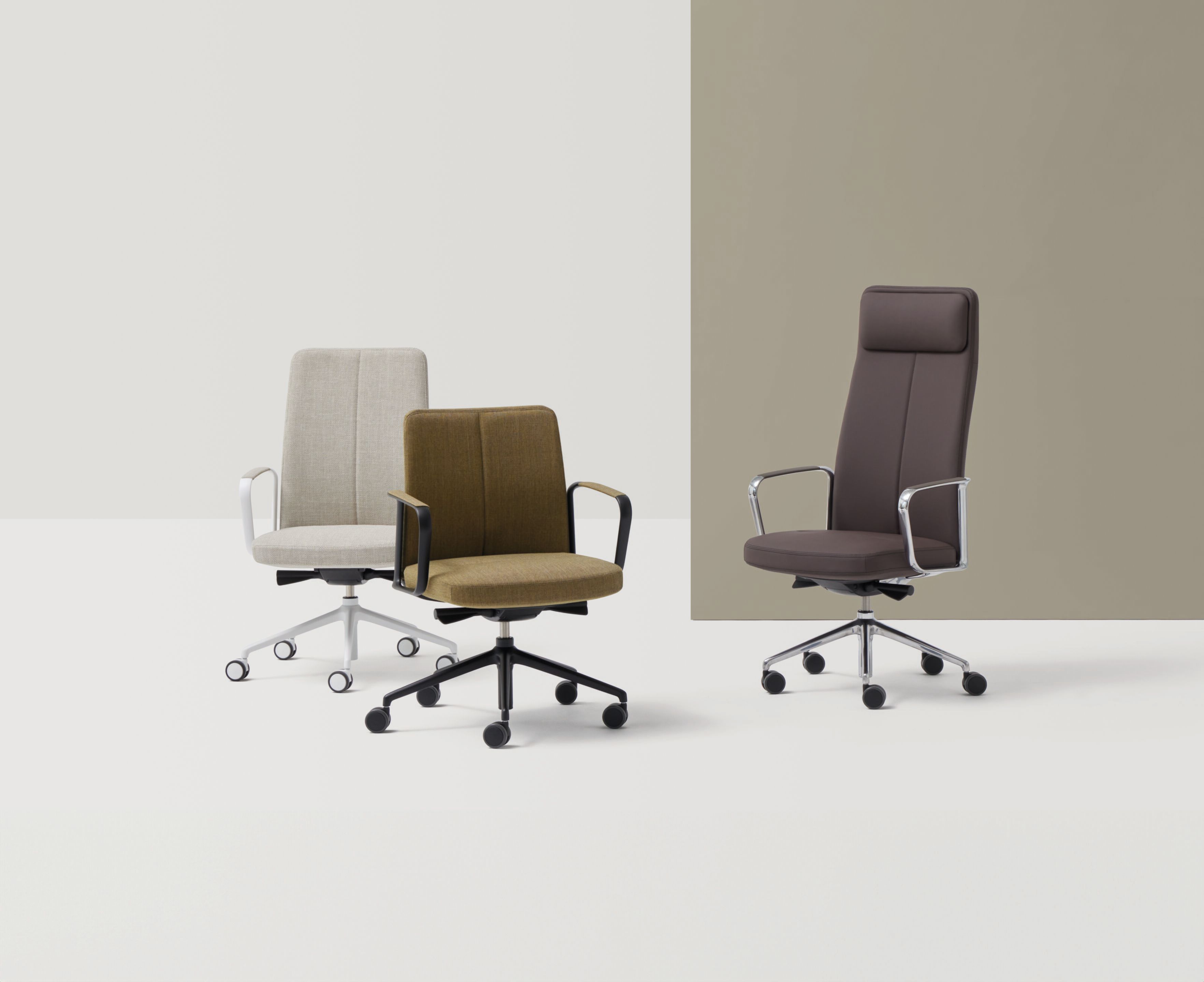 5-спицевое кожаное регулируемое по высоте вращающееся офисное кресло INCLASS ZenPro ARCH-00094092 - Вид №1